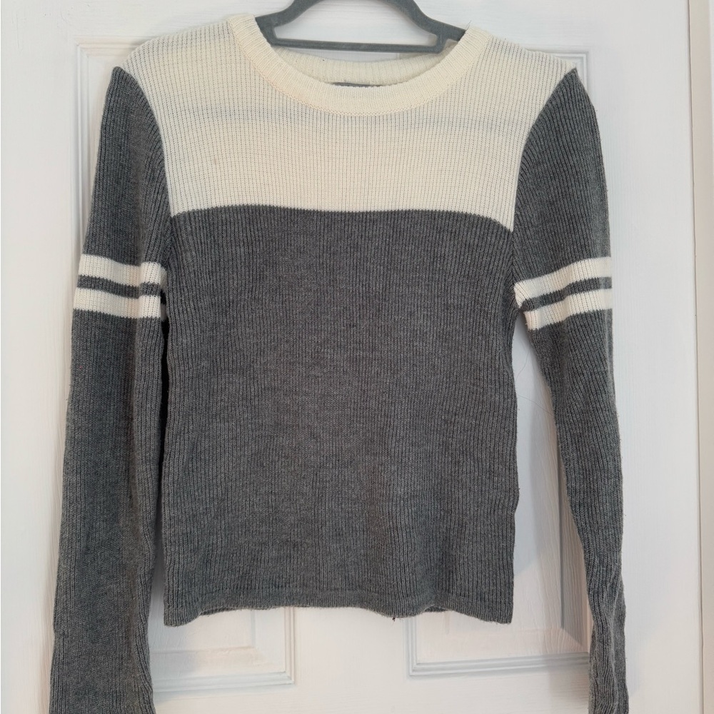 Rave Gray and Cream Crew Neck Sweater